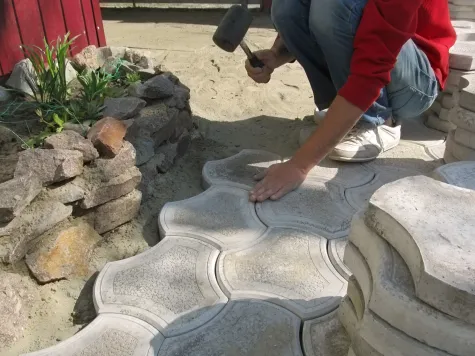 Vid Podgrajšek s.p., Urejanje okolice