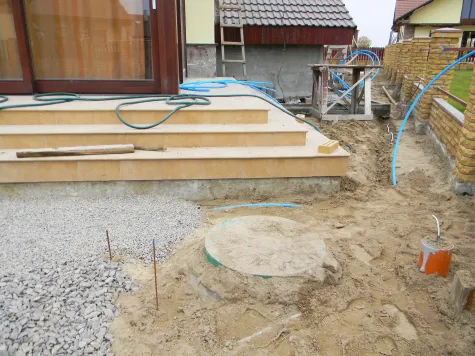 Aljaž Plasin S.P., Urejanje okolice