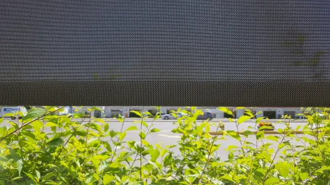 QMont Mitja Dimc s.p., Screen, roloji