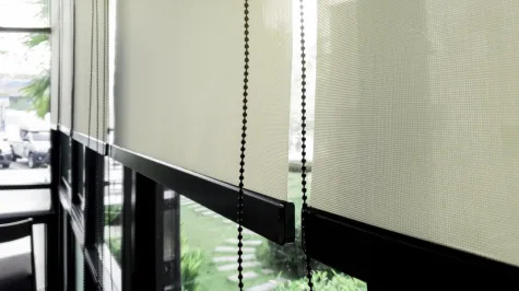 LINGSTON D.O.O., Screen, roloji