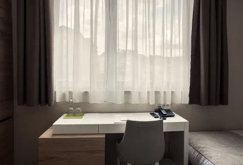 MONTAŽA SENČIL VAL 5, VALTER VIVODA S.P., Zavese